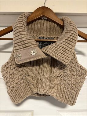 Guess Taupe Cropped Cable-Knit Collar Sweater